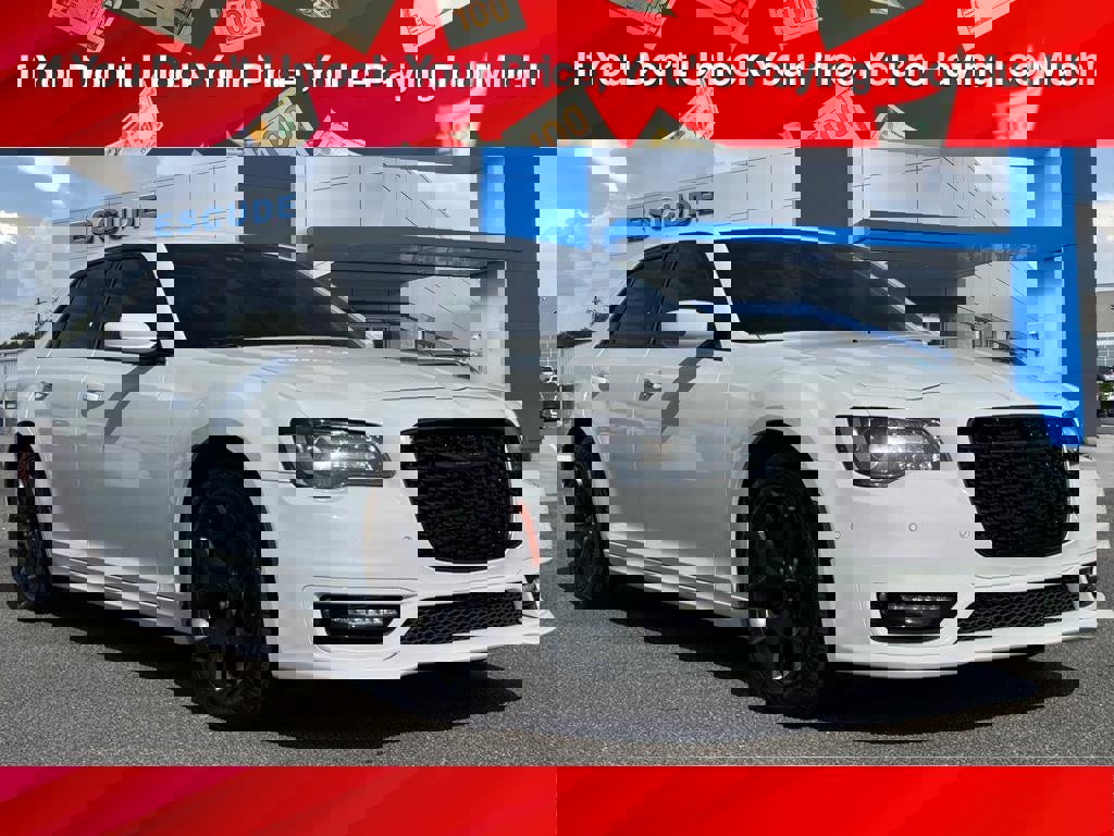 Used 2022 Chrysler 300 Touring L w/ Popular Equipment Group