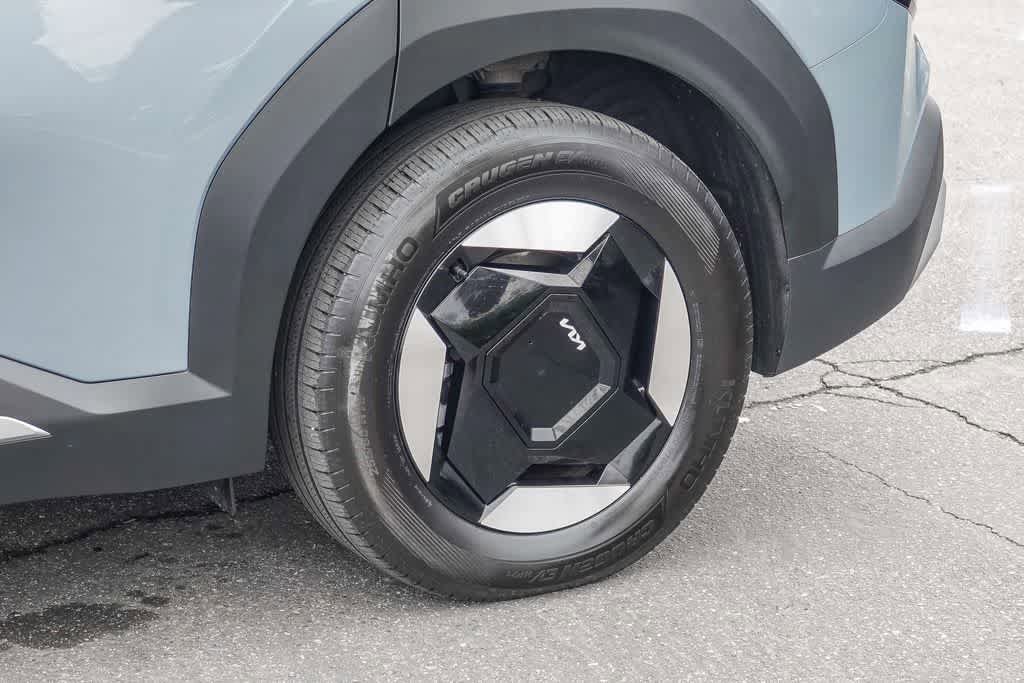 Certified 2024 Kia EV9 Wind AWD/4WD image 10
