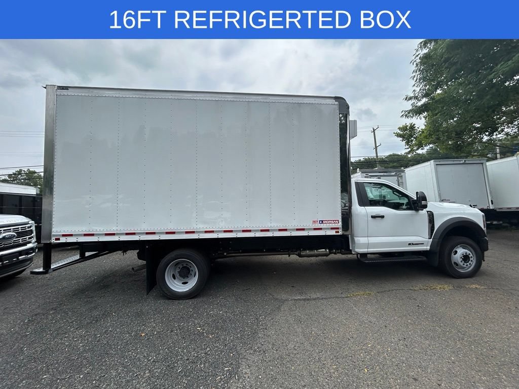 New 2026 Ford F550 2WD Regular Cab Super Duty image 4