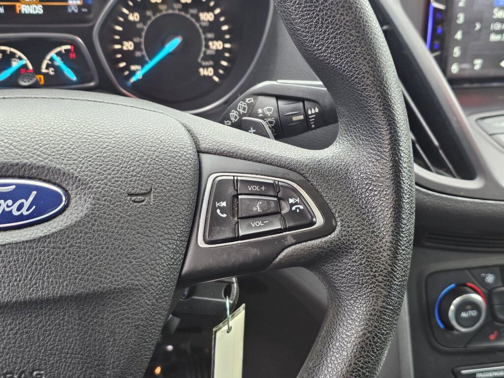Used 2017 Ford Escape SE w/ Equipment Group 201A image 34