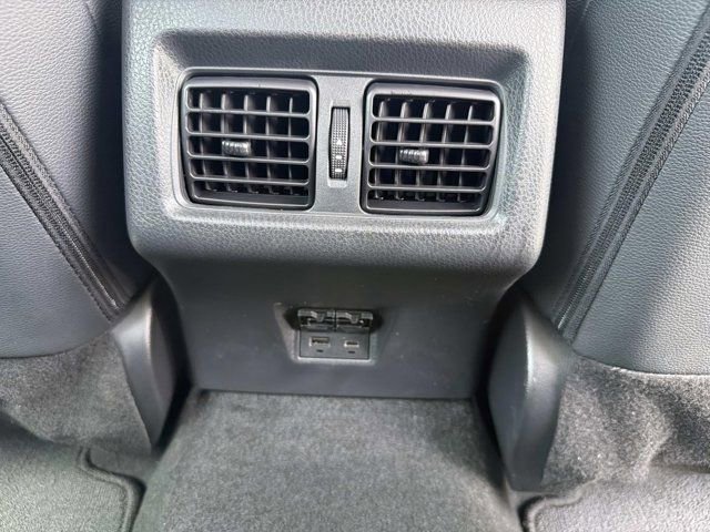 Certified 2025 Toyota Camry XLE FWD image 21