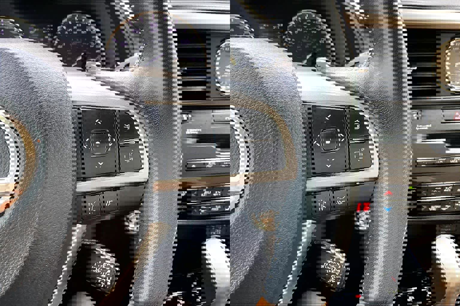 Used 2021 Lexus RX 350 AWD w/ Premium Package image 25