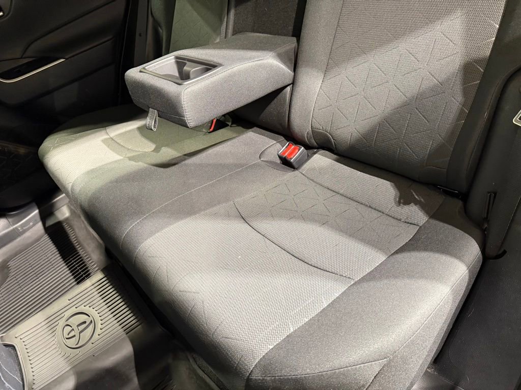 Certified 2024 Toyota RAV4 XLE image 21