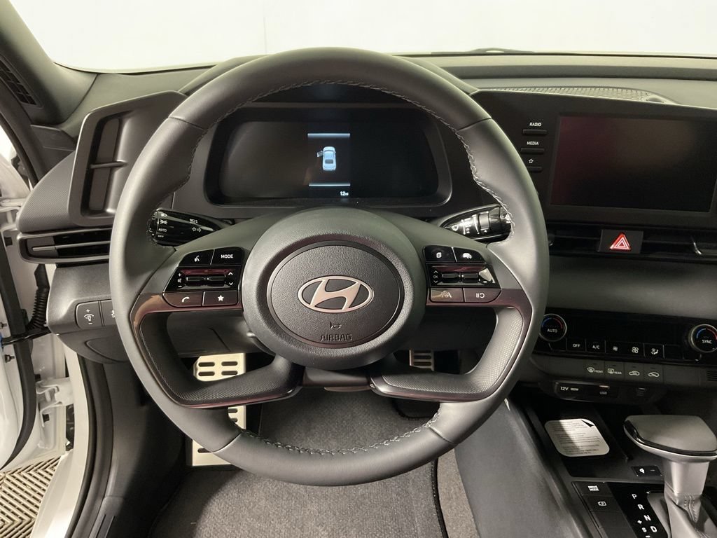 New 2026 Hyundai Elantra Sport FWD image 23