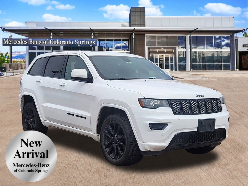 Used 2019 Jeep Grand Cherokee Altitude image 1