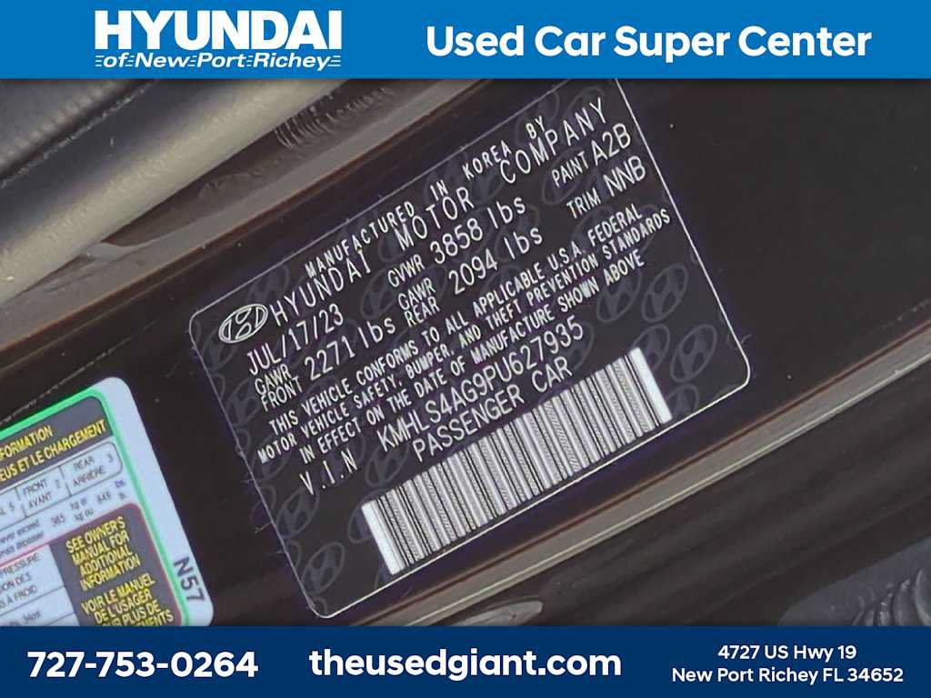 Certified 2023 Hyundai Elantra SEL w/ Convenience Package FWD image 30