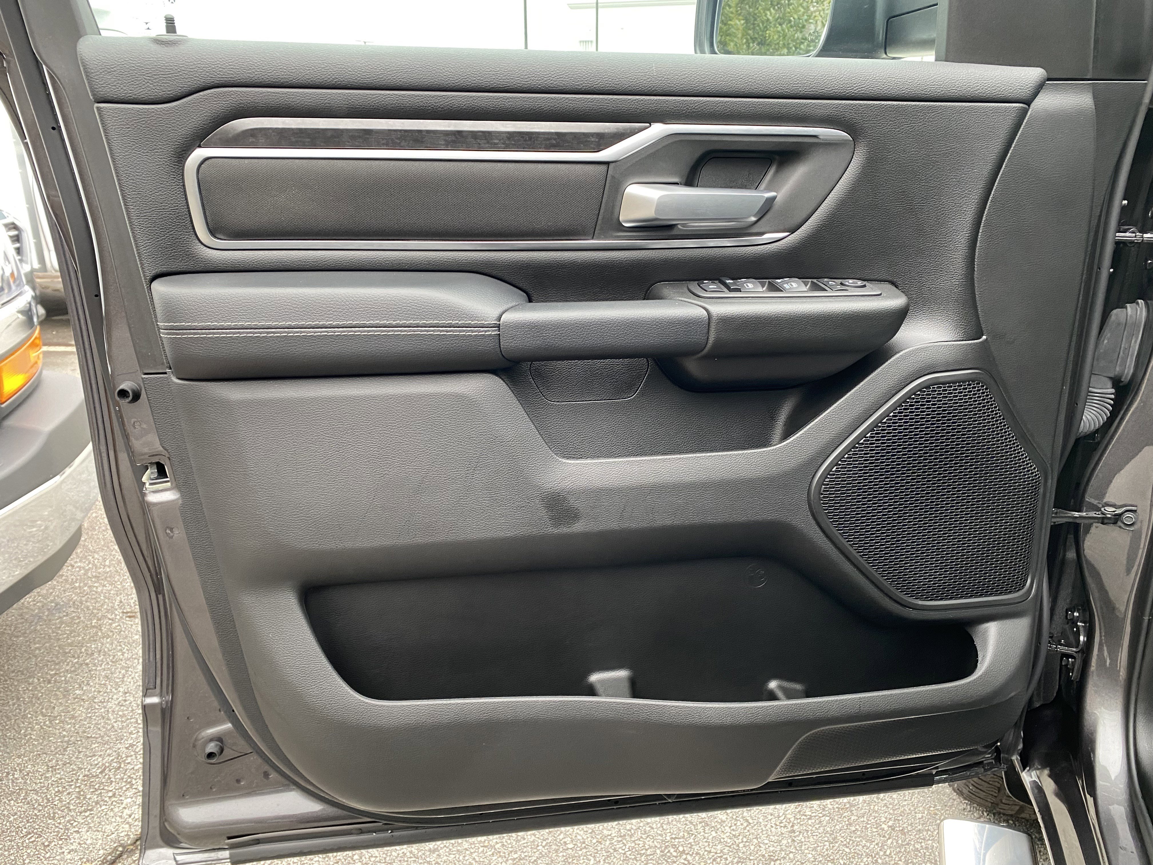 Used 2024 RAM 1500 Big Horn image 15