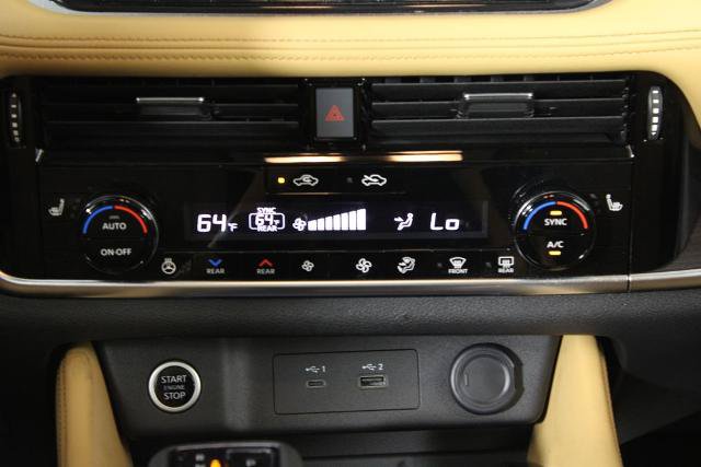 Certified 2021 Nissan Rogue Platinum FWD image 23