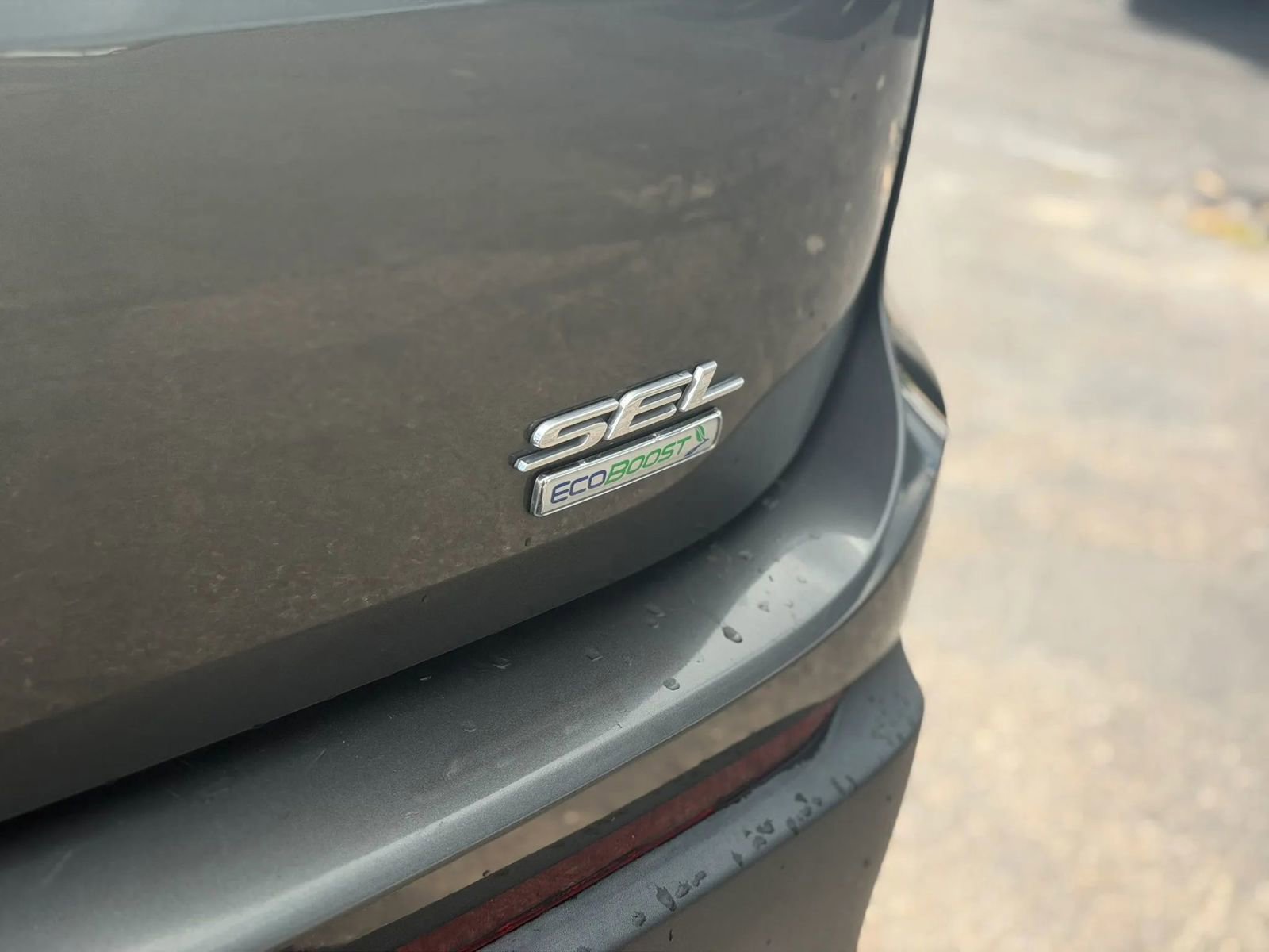 Used 2017 Ford Edge SEL w/ Equipment Group 201A FWD image 8