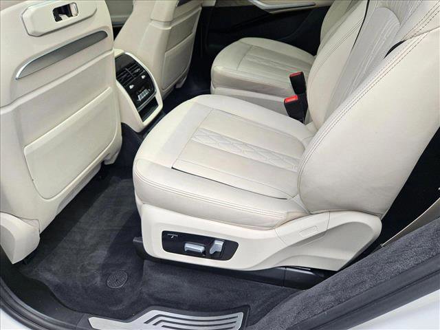 Certified 2023 BMW X7 xDrive40i image 20