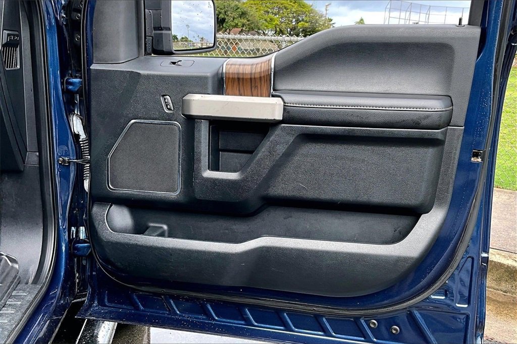 Used 2020 Ford F150 Lariat image 19