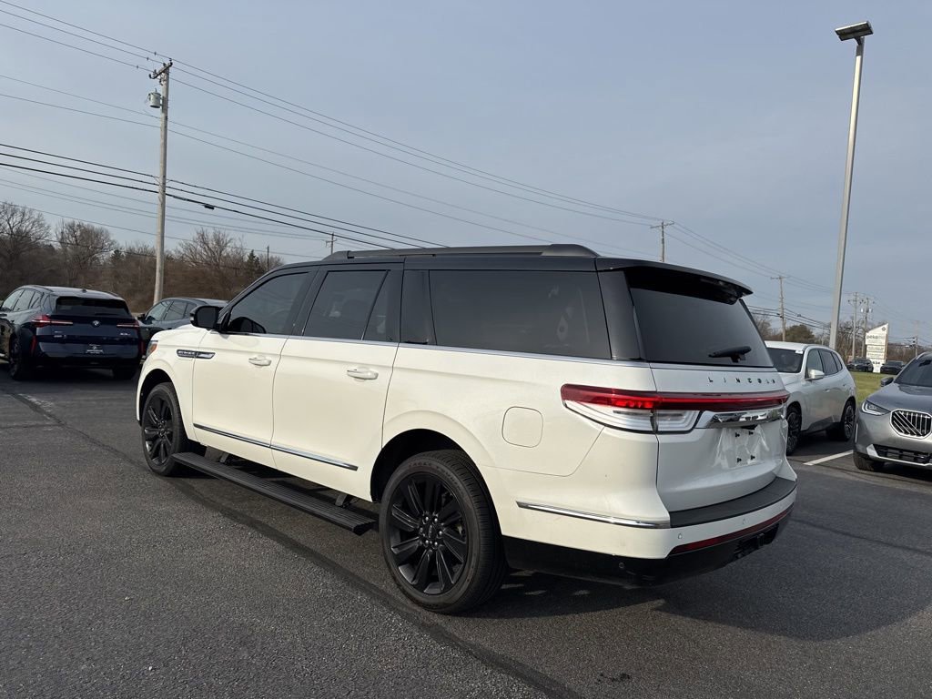 Used 2023 Lincoln Navigator L Black Label image 5