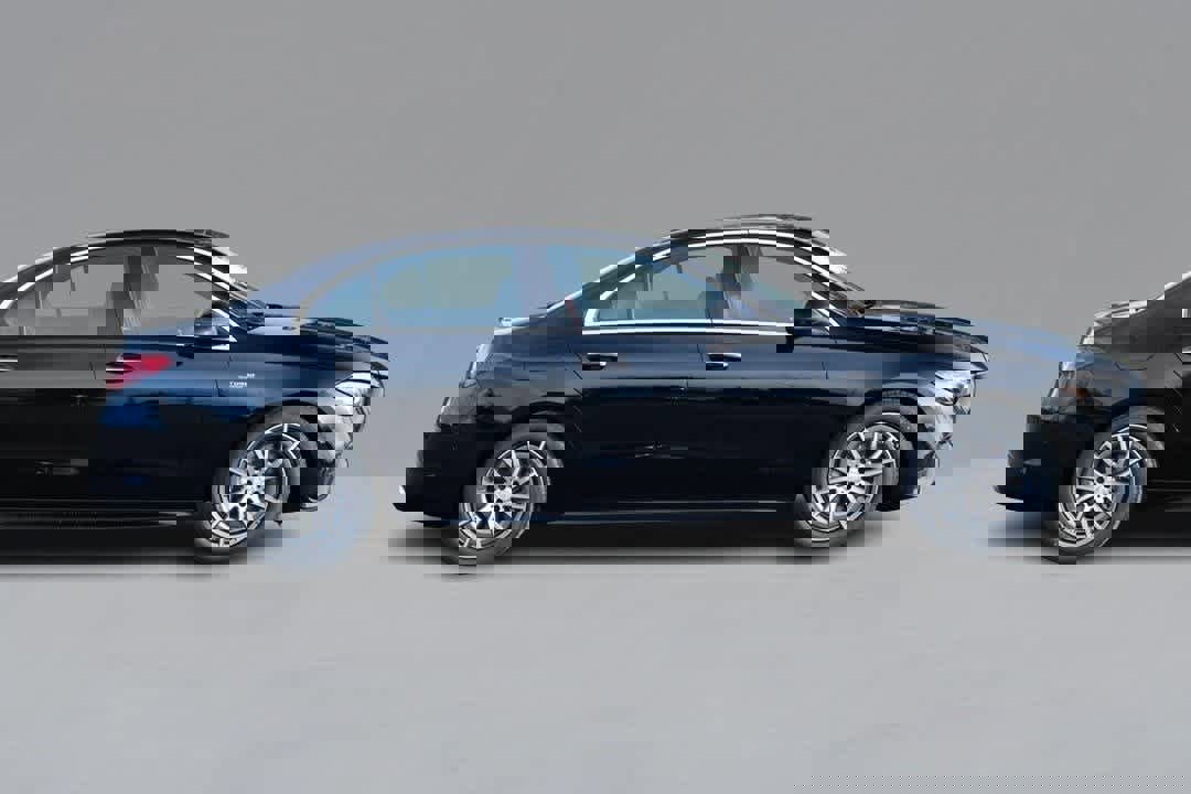 New 2026 Mercedes-Benz C 43 AMG 4MATIC Sedan image 4