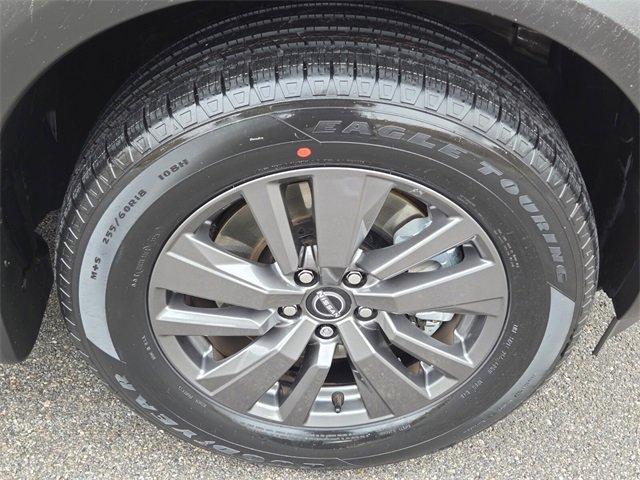 Used 2023 Nissan Pathfinder S image 9