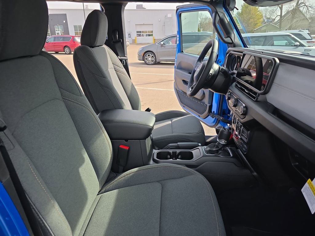 New 2026 Jeep Wrangler Unlimited Sport image 10