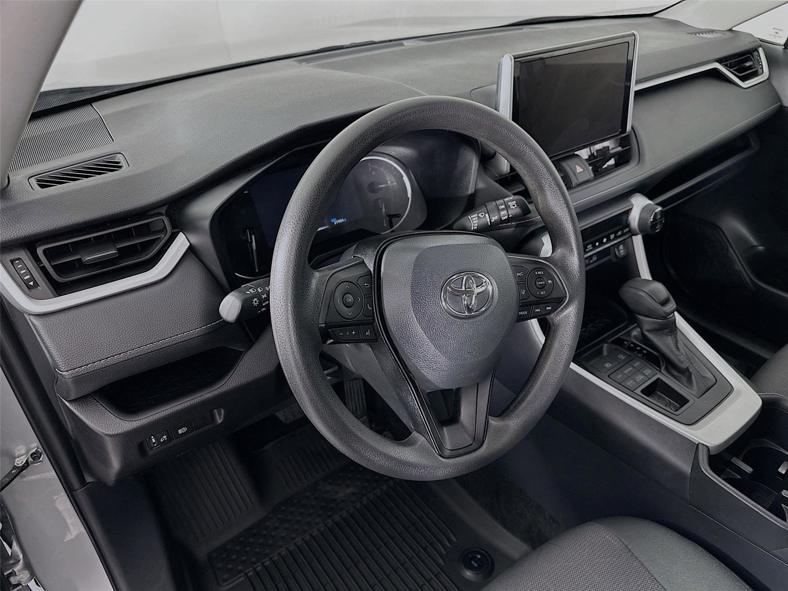 Certified 2025 Toyota RAV4 XLE image 22