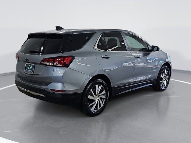 Certified 2024 Chevrolet Equinox LT image 3