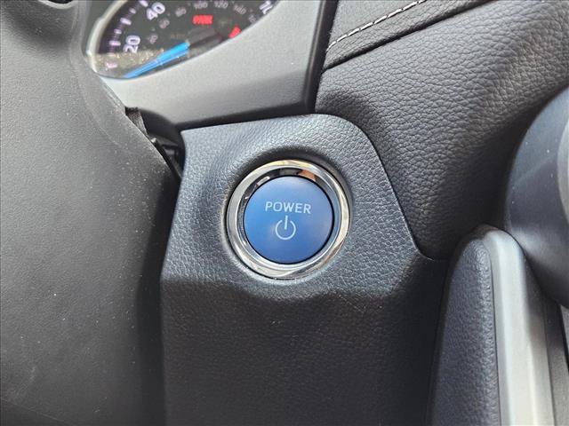 Used 2020 Toyota RAV4 XLE w/ Convenience Package AWD/4WD image 11