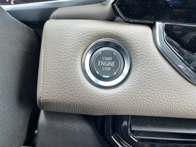 Used 2026 GMC Canyon Denali AWD/4WD image 17