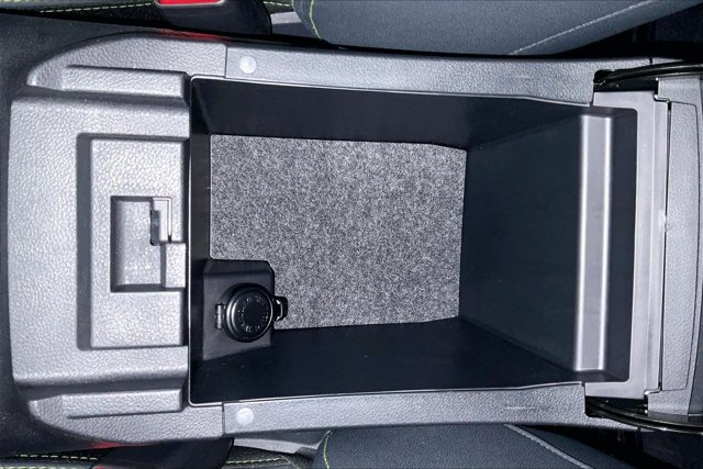 Used 2025 Subaru Outback Onyx Edition AWD/4WD image 40