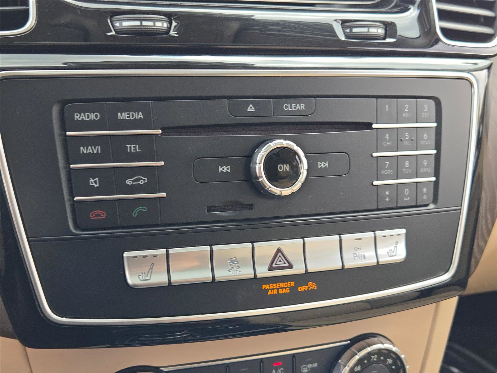 Used 2018 Mercedes-Benz GLE 350 4MATIC image 32