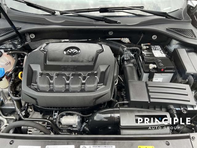 Used 2019 Volkswagen Passat 2.0T Wolfsburg w/ Wheels & Sunroof Package FWD image 34