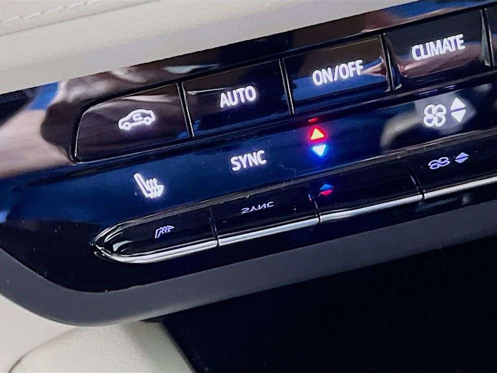 Certified 2022 Buick Envision Preferred image 19