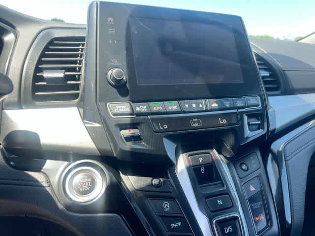 Certified 2024 Honda Odyssey Touring image 18
