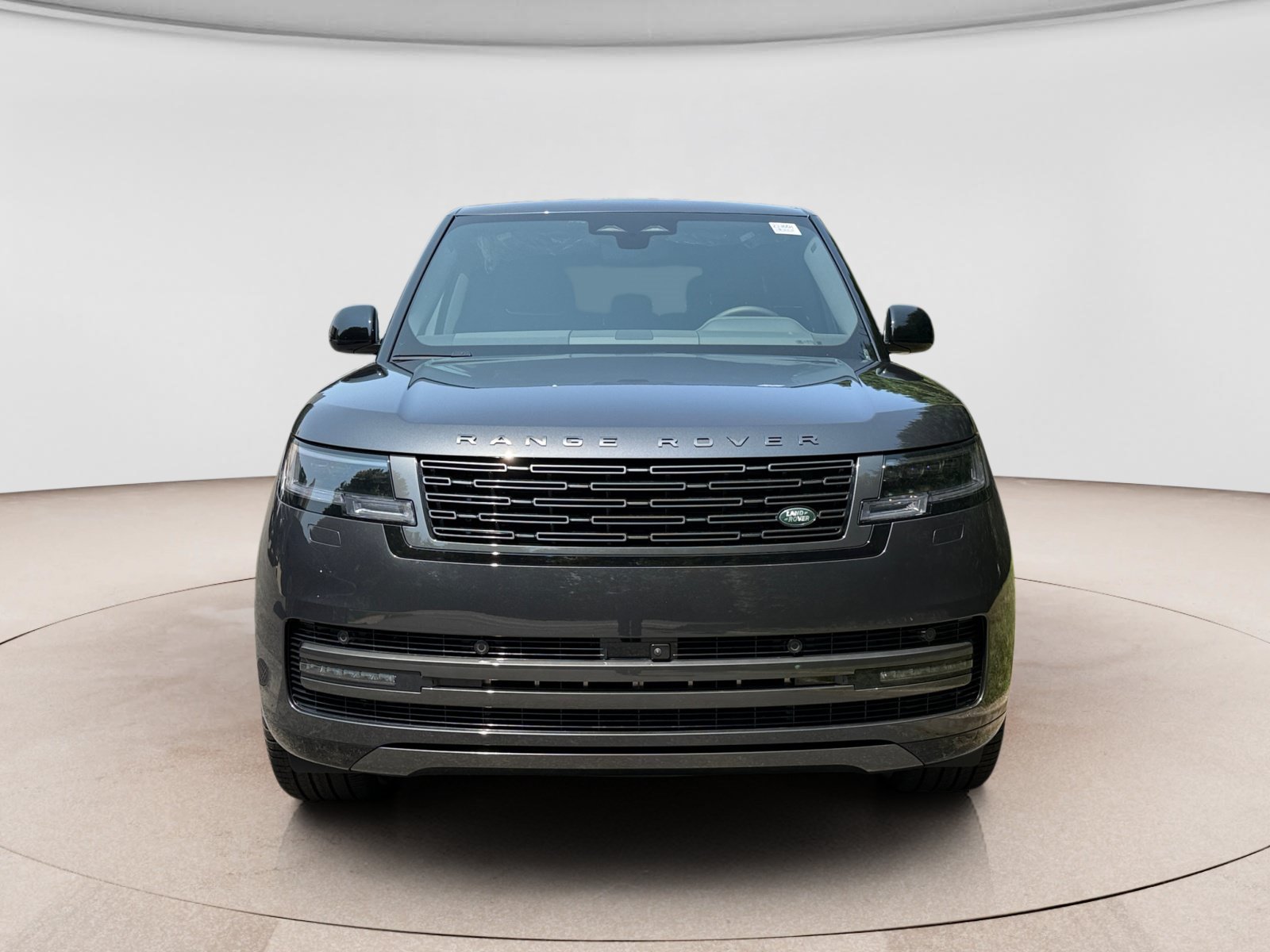 New 2026 Land Rover Range Rover Long Wheelbase SE AWD/4WD image 5