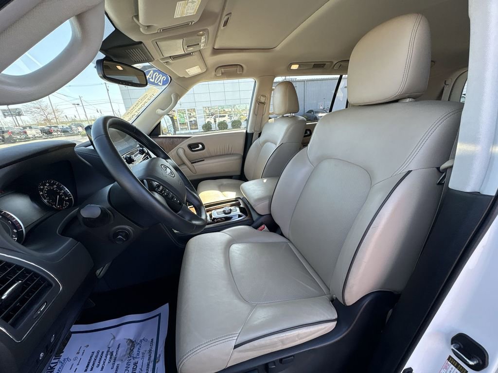 Used 2024 Nissan Armada SL w/ Captain's Chairs Package image 13