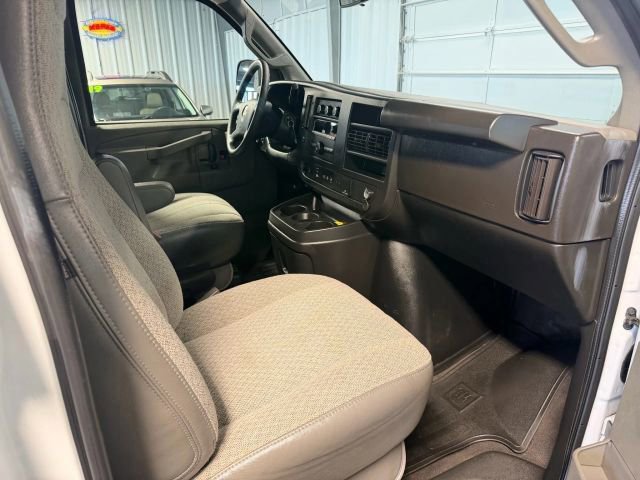 Used 2023 Chevrolet Express 3500 LT w/ LT Preferred Equipment Group image 11