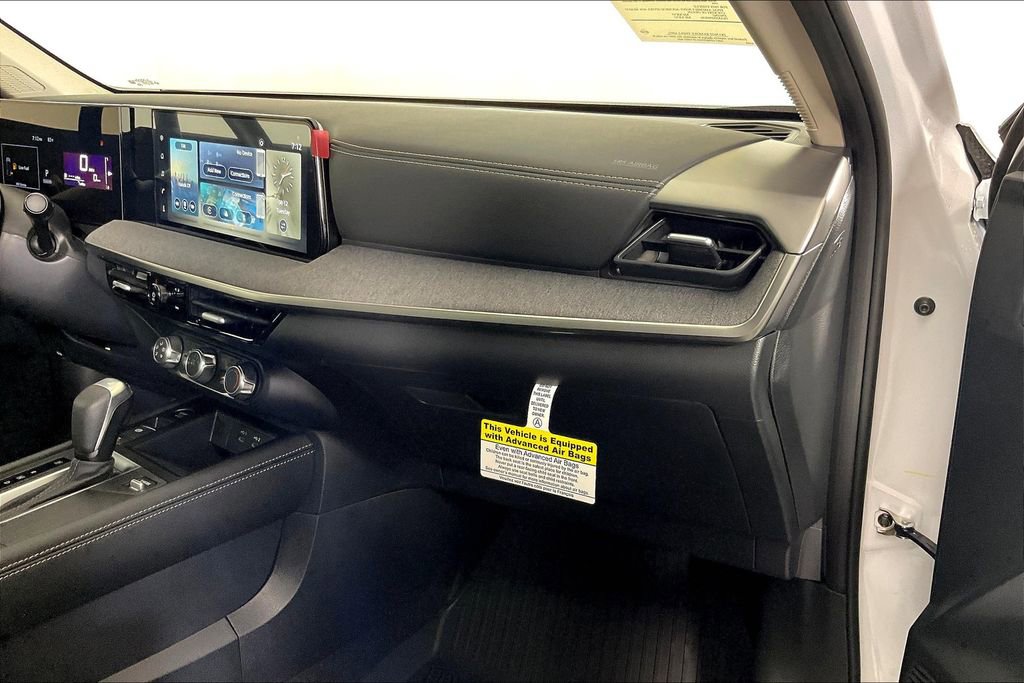 New 2025 Nissan Kicks SV w/ SV Premium Package image 21