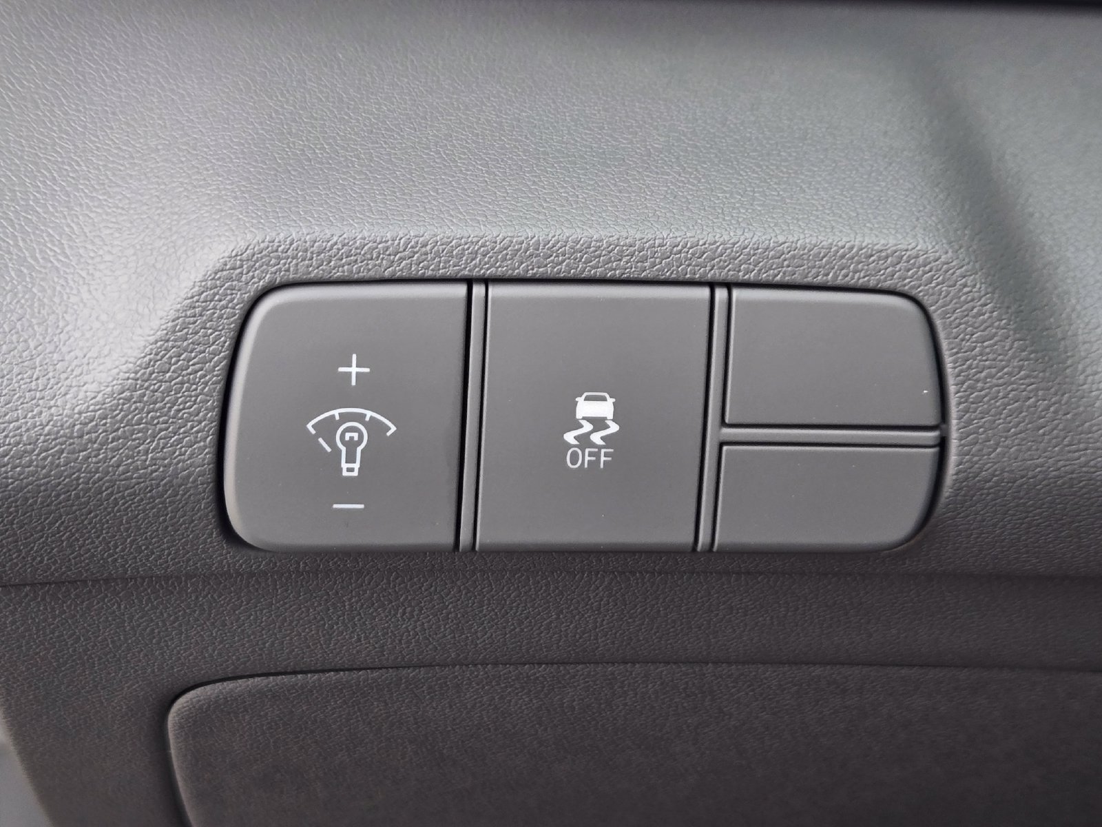 New 2026 Hyundai Elantra SEL Sport Premium FWD image 15