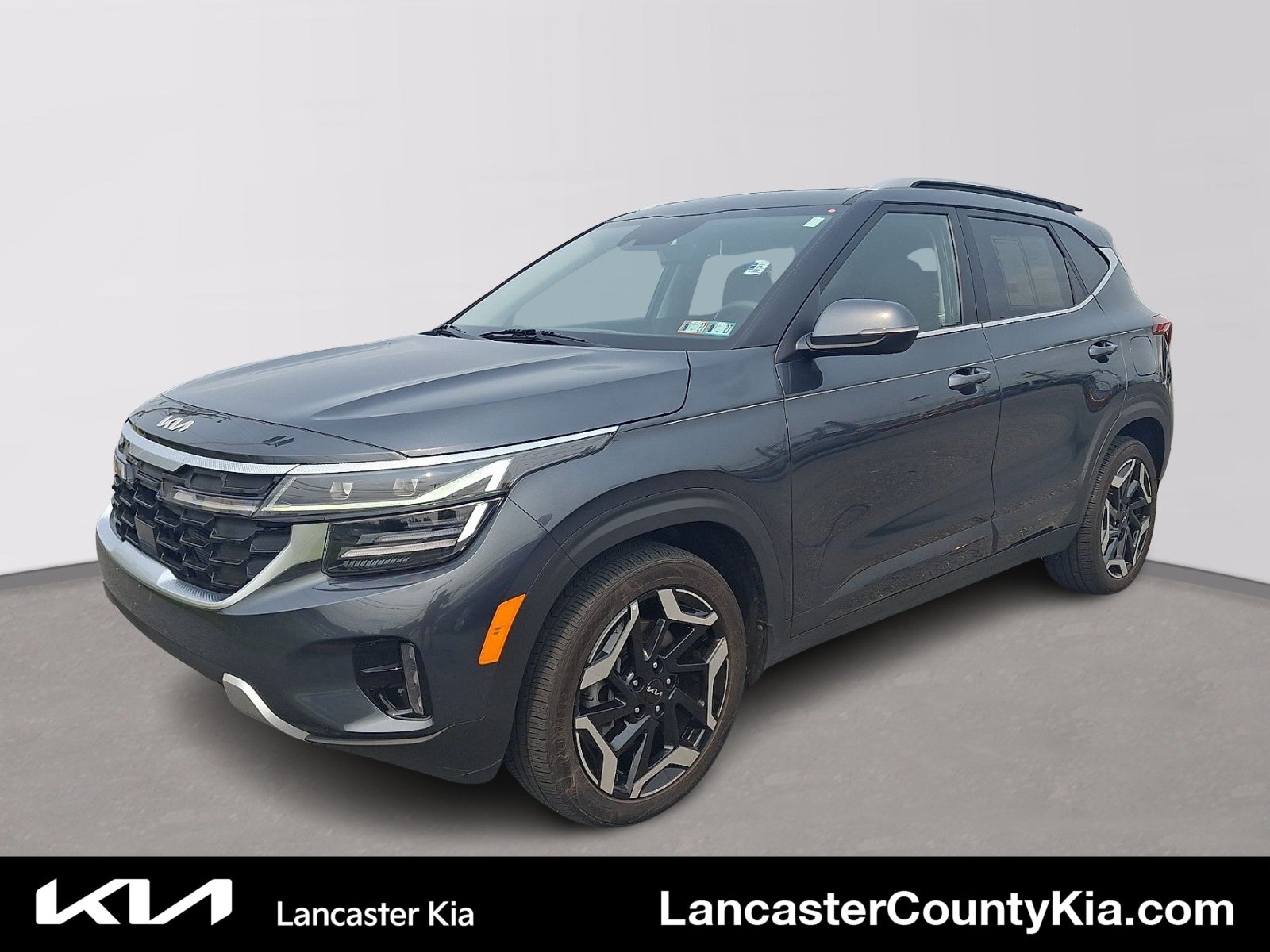 Used 2024 Kia Seltos SX w/ SX Sunroof Package AWD/4WD image 1