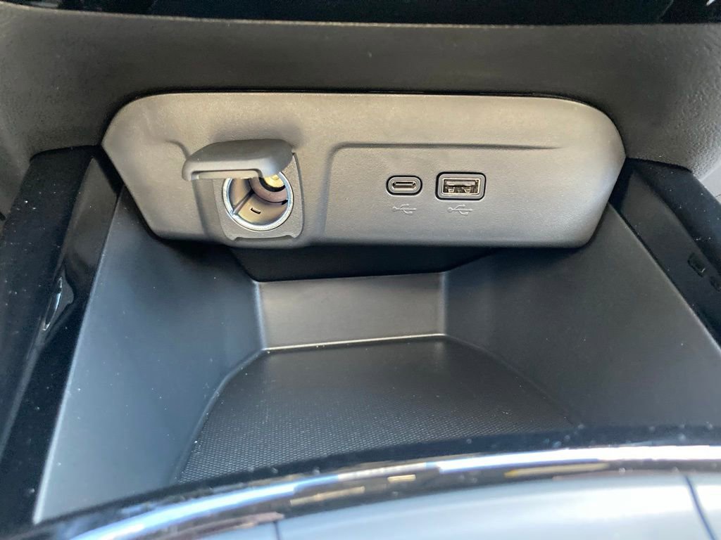 New 2026 Chevrolet Trax RS w/ Driver Confidence Package image 17