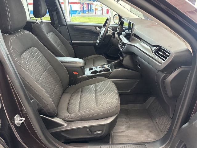 Used 2023 Ford Escape Active w/ Tech Pack #2 AWD/4WD image 11