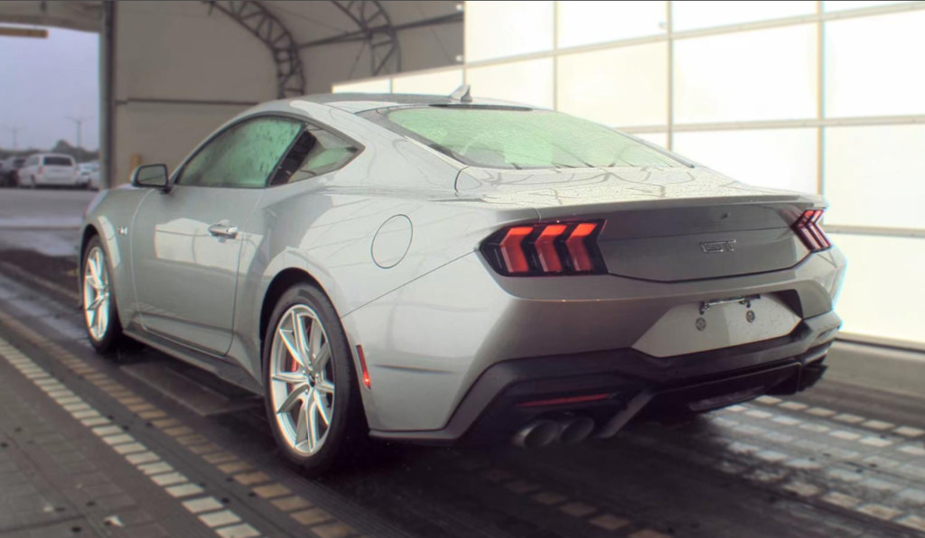 Used 2024 Ford Mustang GT Premium RWD image 7