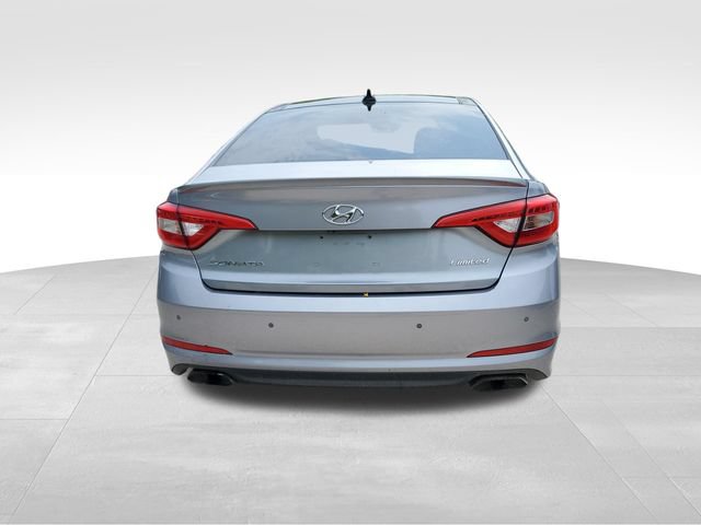 Used 2015 Hyundai Sonata Limited w/ Option Group 06 FWD image 5