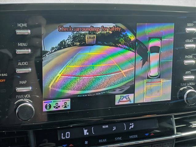 Used 2021 Toyota Sienna Platinum FWD image 13