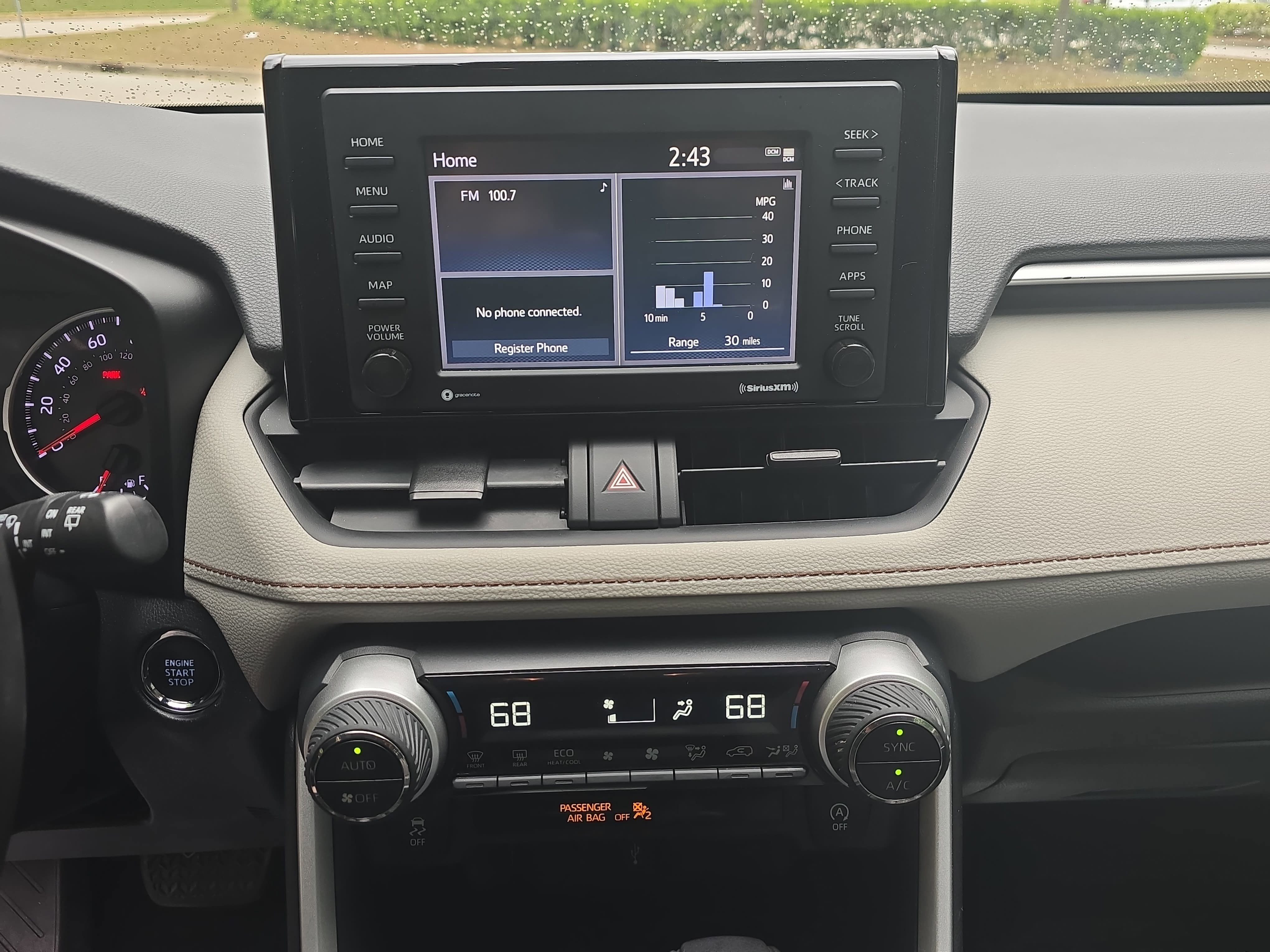 Used 2020 Toyota RAV4 XLE w/ Convenience Package AWD/4WD image 19