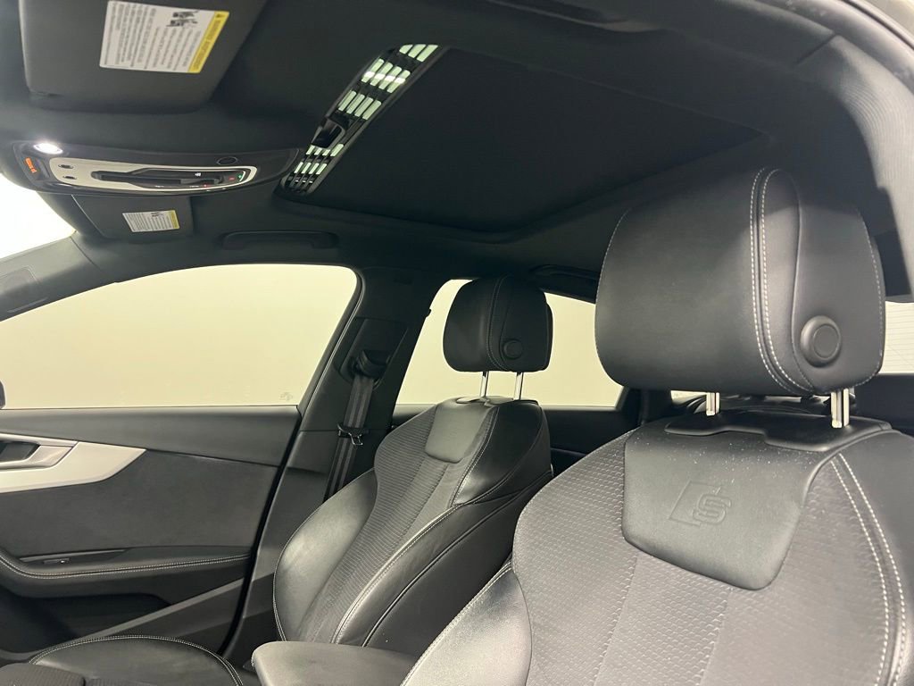 Used 2023 Audi A4 2.0T Premium Plus w/ Premium Plus Package image 9