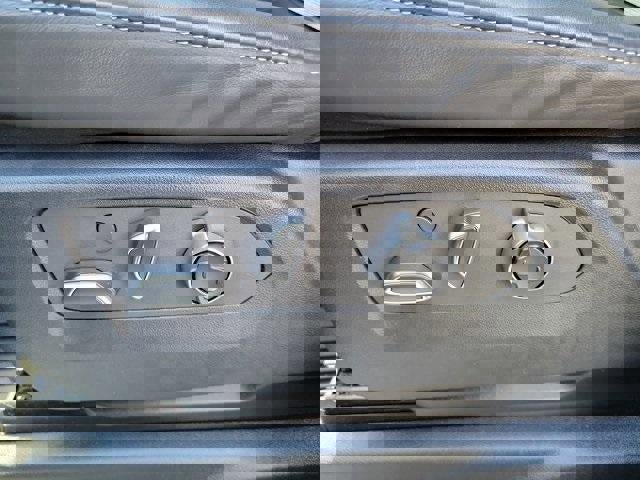 Certified 2024 Cadillac Escalade ESV Premium Luxury Platinum image 15