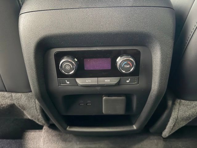 New 2027 Chevrolet Traverse RS AWD/4WD image 27