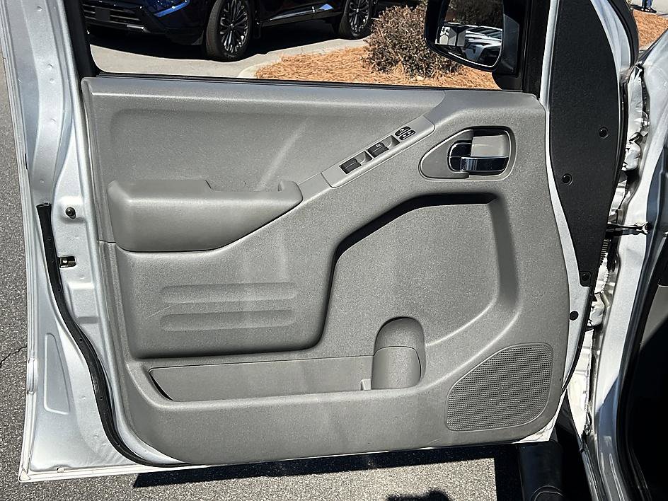 Used 2019 Nissan Frontier SV w/ Value Truck Package image 19