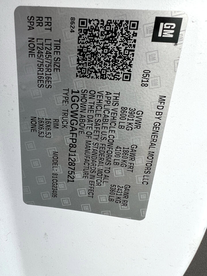 Used 2018 Chevrolet Express 2500 image 21