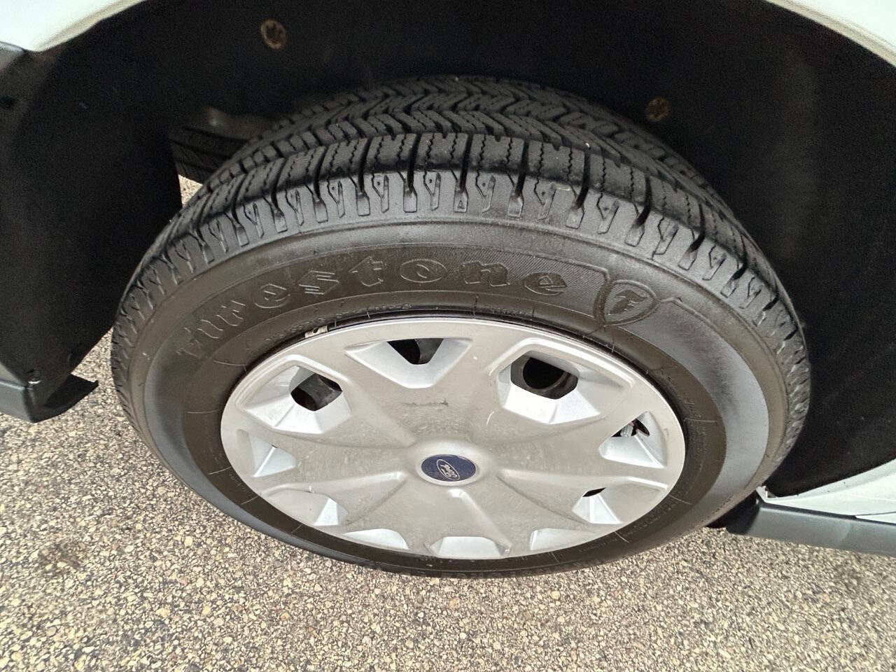 Used 2018 Ford Transit Connect XL image 40