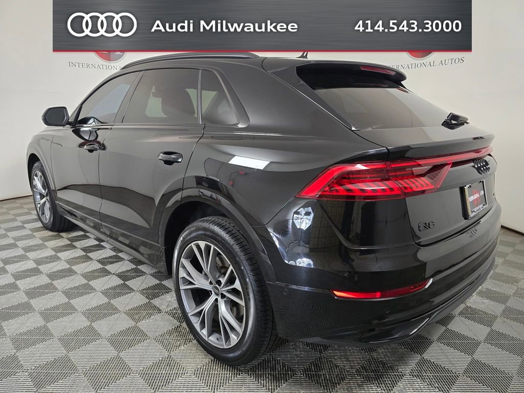 Used 2023 Audi Q8 Premium w/ Convenience Package AWD/4WD image 7