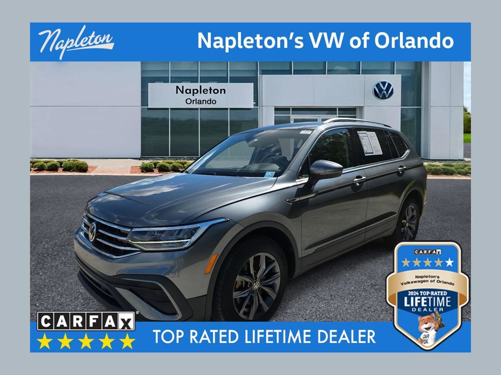 Used 2024 Volkswagen Tiguan SE image 1