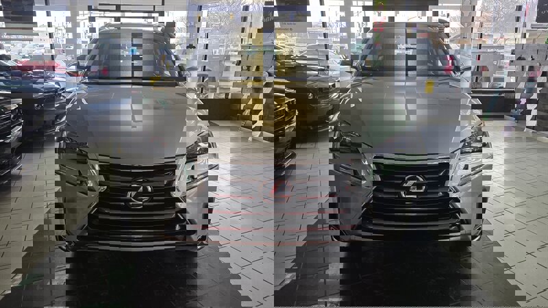 Used 2015 Lexus NX 300h AWD image 3