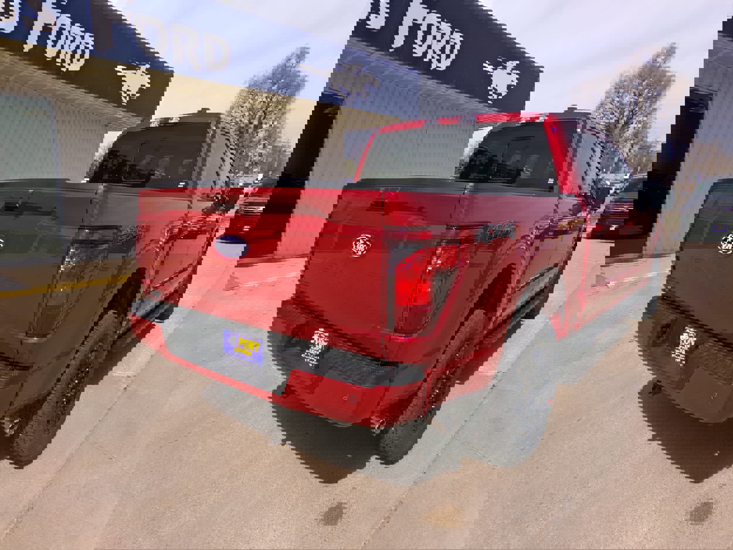 New 2025 Ford F150 XLT w/ Equipment Group 302A MID image 25